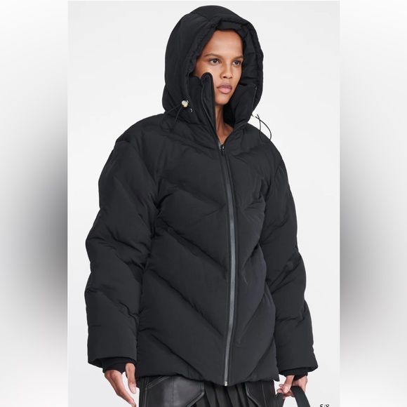 Dion Lee Thermo Padded Coat Size Small - Brand New - Picture 4 of 12